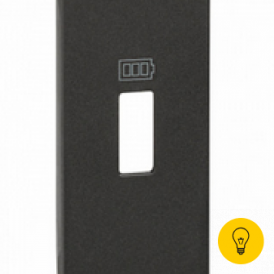 Bticino LIVING NOW. Лицевая панель для зарядных устройств USB 1 модуль.Цвет Черный.
